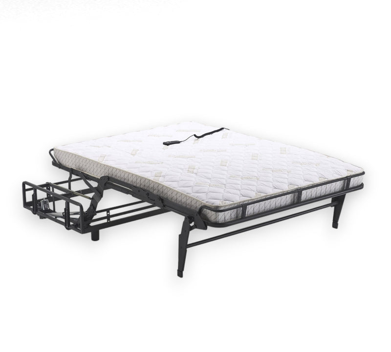 Double or Kingsize mattress options.