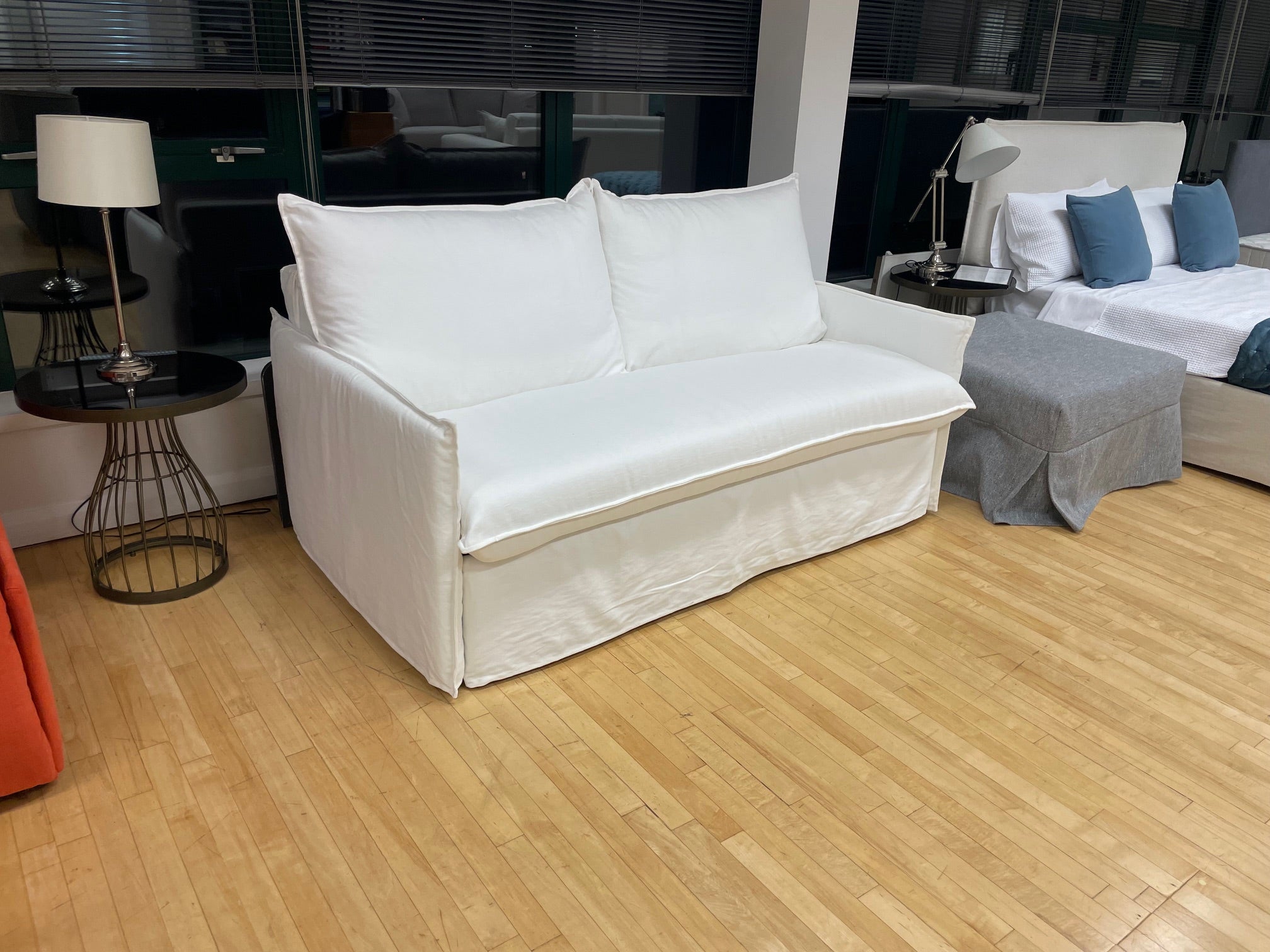 Bonbon Shabby Chic Lux 176 Ex-display, Sofa bed - Bonbon Compact Living