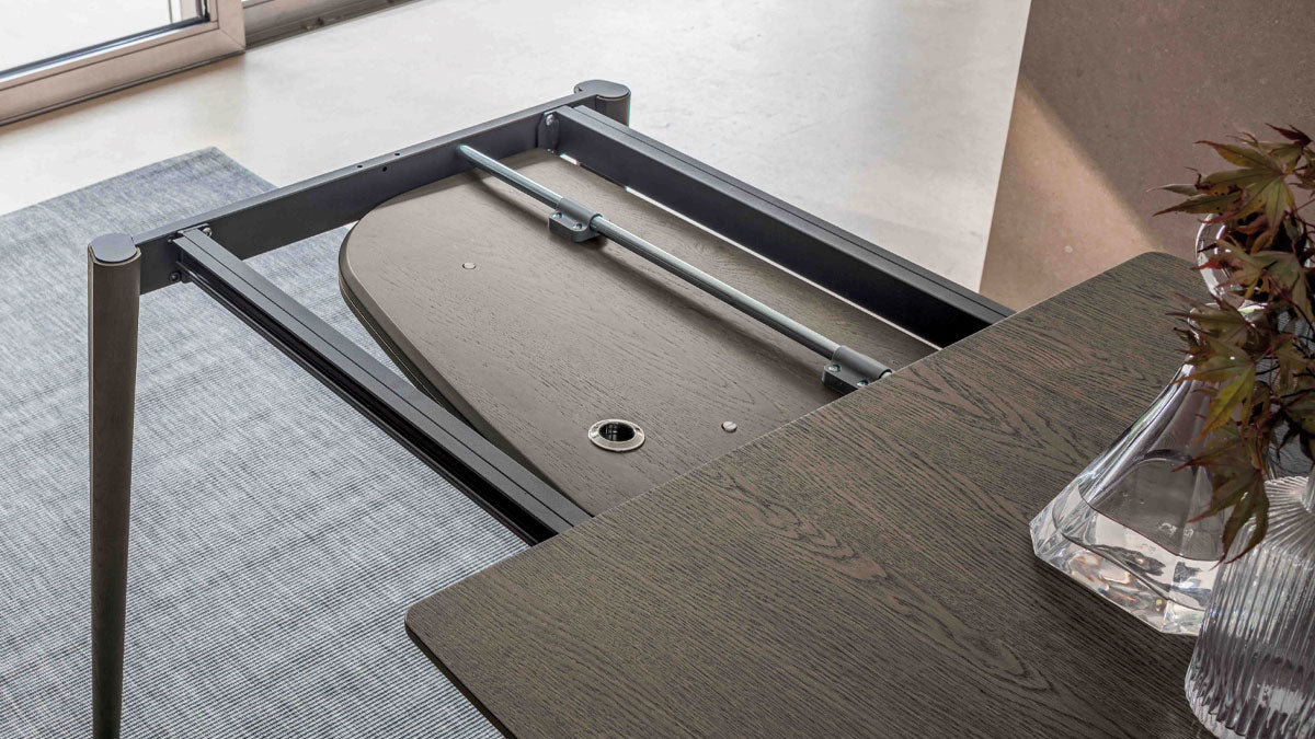 Paddington breakfast table mechanim