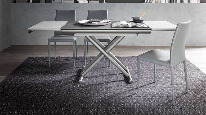 Sharp coffee to dining table 