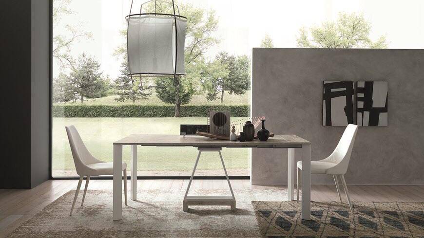 Tango extendable console