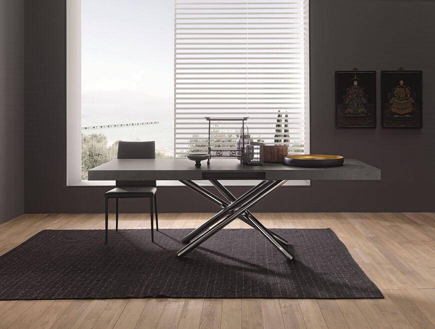 Play Square dining table 