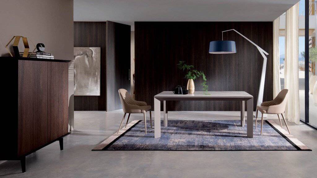 Metro, Extendable dining table 