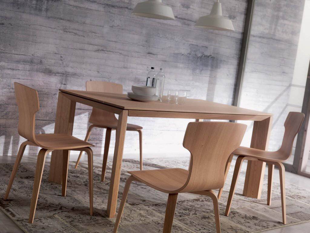 Milanodue, Extendable dining table 